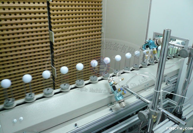 高尔夫球自动喷涂线