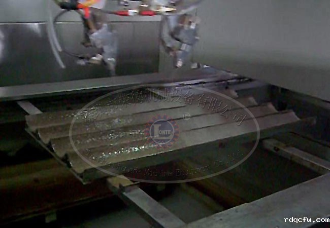 刹车片自动喷涂流水线