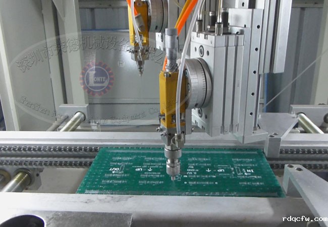 线路板选择性自动喷涂线