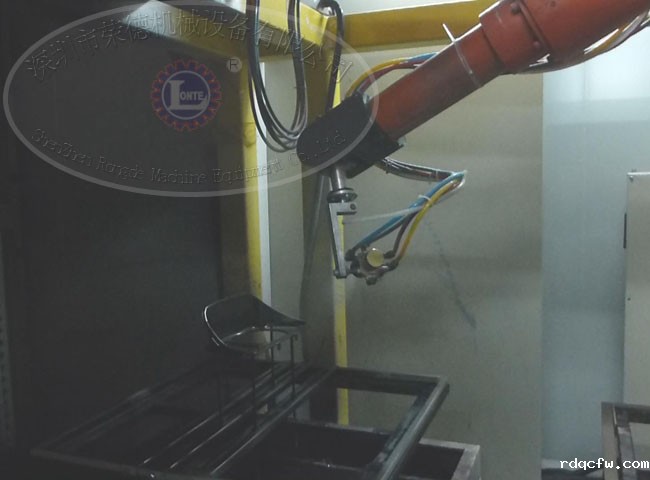 汽车仪表盘机器人喷涂