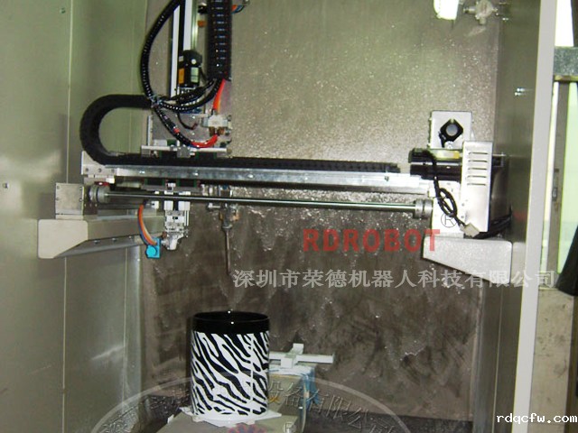 垃圾桶自动喷涂机